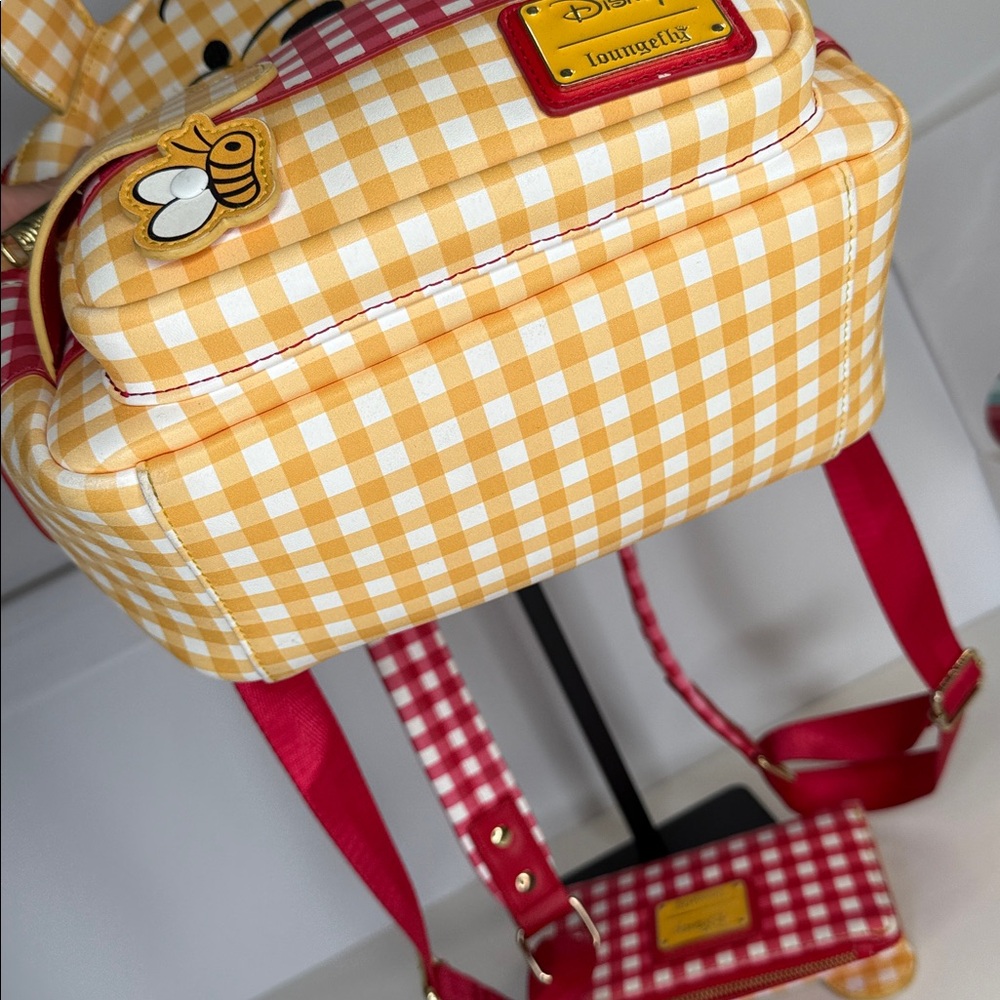Loungefly Winnie the Pooh Gingham SET backpack AND wallet honey bees purse - Picture 4 of 14